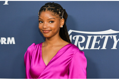 実写版『リトル・マーメイド』主演ハリー・ベイリー、自身のアリエル人形を披露「私にとって本当に大きな意味がある」 画像