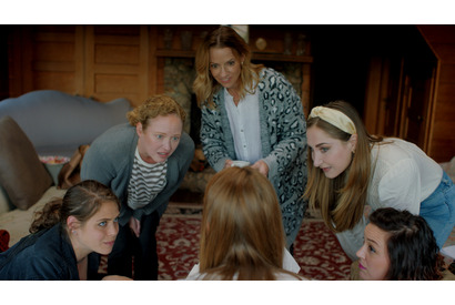 『ソフト／クワイエット』異様な光景捉えた予告映像＆場面写真が解禁 画像