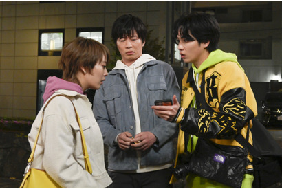 志尊淳がカメオ友情出演「unknown」第4話、空気が読めないカメラマン役で大暴走!? 画像