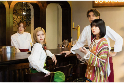 小芝風花“ミナレ”の“邪悪な笑顔”に絶賛の声殺到「ますます大好きになりました」…「波よ聞いてくれ」7話 画像