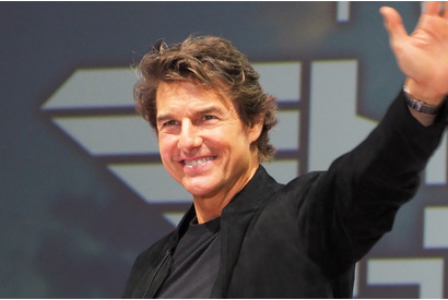 トム・クルーズ、スカーレット・ヨハンソンから共演のラブコールを受け快諾「絶対にそうなる！」 画像