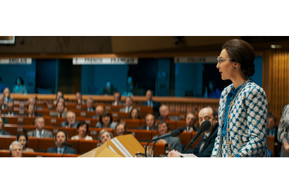 『シモーヌ フランスに最も愛された政治家』名前を冠した中絶法ほか、女性の権利向上を切り拓いたシモーヌの功績 画像