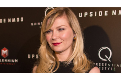 キルスティン・ダンスト、ブラピが相手のファースト・キスは「気持ち悪かった」 画像