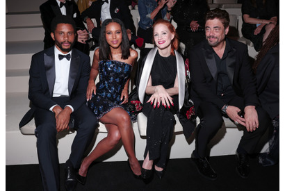 ヴェネチア国際映画祭で「ジョルジオ アルマーニ」のショー開催 ジェシカ・チャステインらが来場 画像