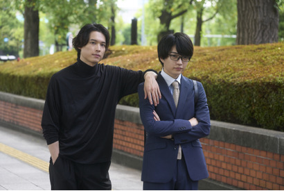 松村北斗“倒理”＆西畑大吾“氷雨”、闇深き過去の真相への扉が開かれる!?「ノッキンオン・ロックドドア」第8話 画像