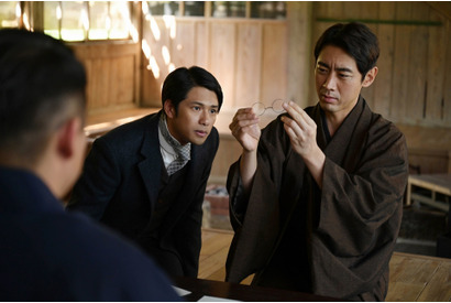 森崎ウィン＆小泉孝太郎、メガネ作りに奮闘『おしょりん』特別映像 画像