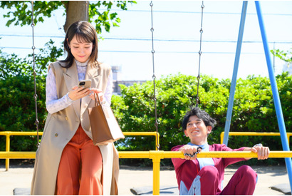 永山瑛太“翔”の未来人ぶりに「こういう役好き」「天才すぎ」など賞賛の声上がる…「時をかけるな、恋人たち」2話 画像