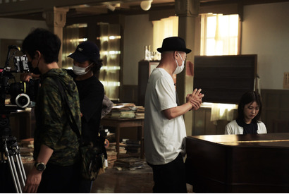 『サイレントラブ』久石譲が音楽担当 オリジナル楽曲「Silent」制作秘話が明らかに 画像