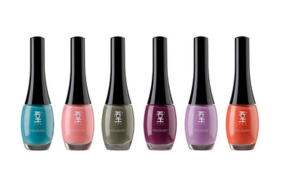 恋するネイルで初夏のロマンスをヒートアップ　 天然石トパーズ配合の限定色が登場 画像