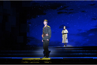 ミュージカル「愛の不時着」舞台写真到着 ユンサナ＆ジンジンのコメントも 画像