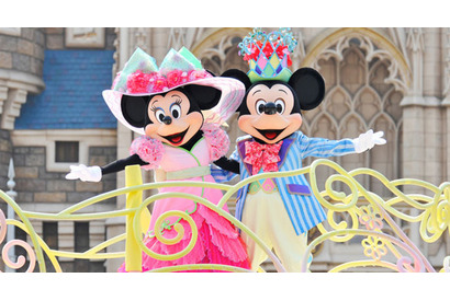 『東京ディズニーリゾート ザ・ベスト -春 ＆ ブラヴィッシーモ！-』ブルーレイを3名様にプレゼント！ 画像