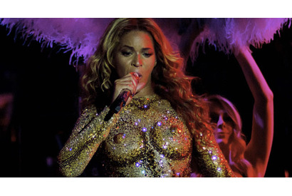 ビヨンセ・ノウルズ、ワールド・ツアーにて超セクシー衣装で観客を魅了 画像