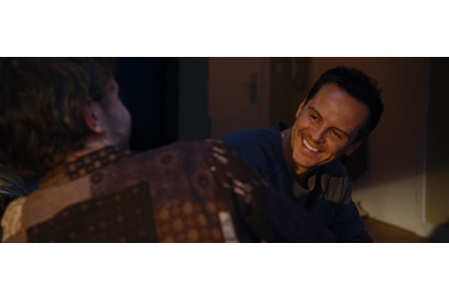 アンドリュー・スコット＆ポール・メスカルがお互いを語る『異人たち』“出会い”の本編映像 画像