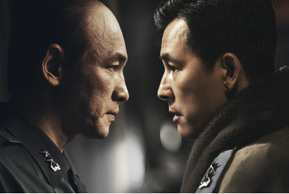 ファン・ジョンミン×チョン・ウソンの歴史的ヒット作『ソウルの春』8月公開へ 画像