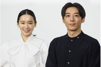 “ヘブンズ・ドアー”ポーズも飛び出す、「岸辺露伴」最新回に高橋一生＆飯豊まりえが感慨 画像