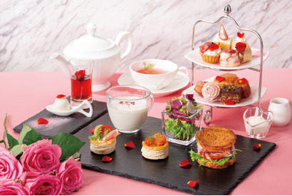 【ディズニー】バラ香るスイーツで華やかなひととき！東京ベイ舞浜ホテルのアフタヌーンティーを実食 画像