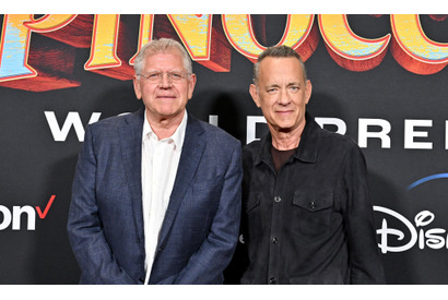 トム・ハンクス＆ロビン・ライトがティーンから80代を演じる『Here』予告編 ディエイジング技術も好評 画像