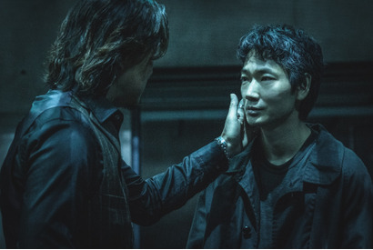 綾野剛×豊川悦司主演Netflix「地面師たち」週間第1位獲得の好スタート 画像