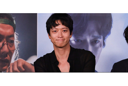 『憑依』カン・ドンウォン＆イ・ソムら日本公開に向けコメント　映画前売券付ブロマイド発売も決定 画像