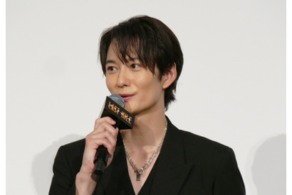 岡田将生「お腹減っちゃって」と平謝り　『ラストマイル』舞台挨拶中にハプニング 画像