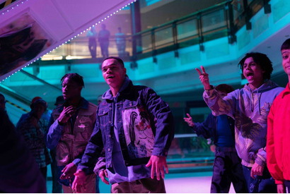 独自のスタイルで自由に踊るブレイクシーン『ザ・ブレイキン』本編映像 画像