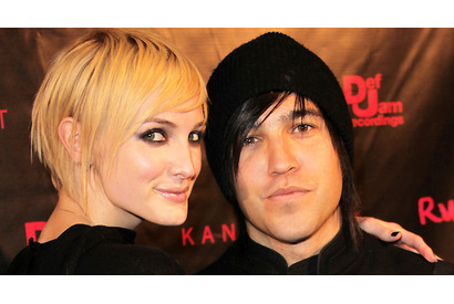 アシュリー・シンプソン、離婚の原因は…夫のドラッグ 画像