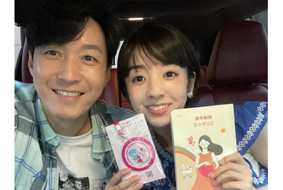 18歳年下の日本人女性と結婚した俳優シム・ヒョンタク、“息子”の顔を確認し「妻に似てるかも」と大喜び！ 画像