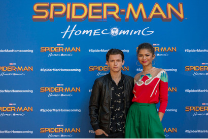 トム・ホランド、『スパイダーマン4』の脚本を3週間前にゼンデイヤと読んだと明かす 画像