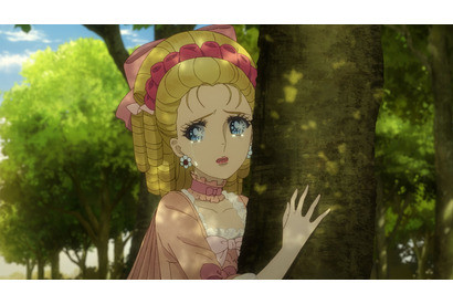 アントワネットの少女時代からフランス王妃の姿まで『ベルサイユのばら』場面写真 画像