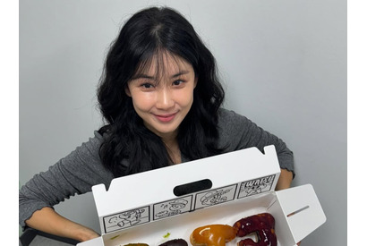 【韓国女優】イ・ボヨンのドーナツより甘い美貌に大反響！「可愛すぎて心臓もたない」【PHOTO】 画像