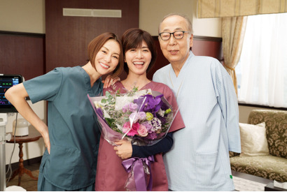 撮影風景からクランクアップ、東京国際映画祭の様子も…『劇場版ドクターX』ファイナルムービー 画像