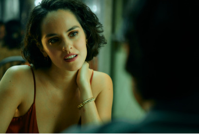 「彼らの体温を感じる」映画『エマニュエル』主体的な女性が誘う本編映像到着 画像