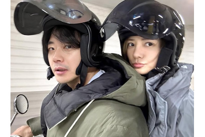 “結婚17年目” クォン・サンウ、ソン・テヨン夫婦が新婚のような仲睦まじさ！「憧れちゃう」【PHOTO】 画像