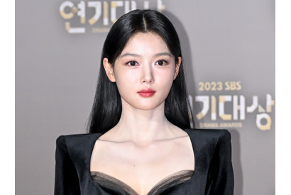 新作『親愛なるX』で女優を演じるキム・ユジョン！自分の体験をどう生かせるのか 画像