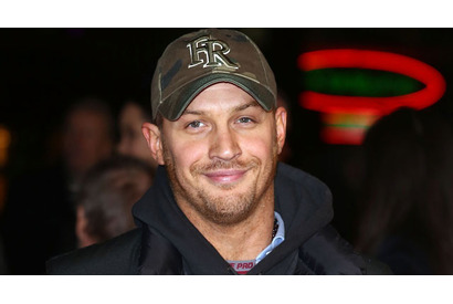 トム・ハーディ、がん患者のファンとロンドンデート 画像