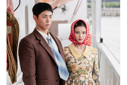 IU＆パク・ボゴム初共演作！愛と人生の軌跡を描くNetflix新作『おつかれさま』場面写真解禁 画像