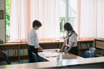 長尾謙杜＆當真あみ、“ひま部”結成『おいしくて泣くとき』本編映像 画像
