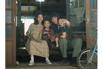 IU、パク・ボゴムらが“役柄”で人生を語る！『おつかれさま』特別映像が解禁 画像