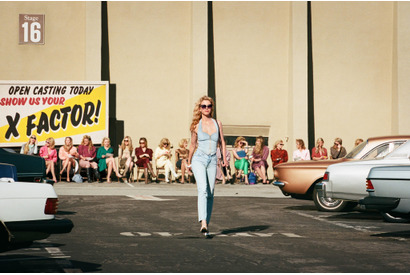 1985年、全盛期のハリウッドが甦る︕『MaXXXine マキシーン』シーン写真11点 画像