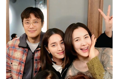 イ・ビョンホンの妹、兄夫婦との仲睦まじい姿を公開！「素敵な家族」【PHOTO】 画像