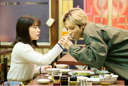 「犯人ではないと思いたい」「どういうこと」志尊淳“浩暉”の不審な行動に注目の声上がる…「恋は闇」2話 画像