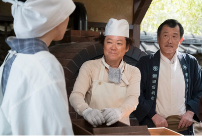 「あんぱん」阿部サダヲ、“ヤムさん”の「戦争への思いも、このあと明らかになる」 画像