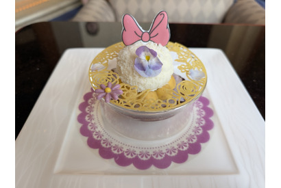 【ディズニー】デイジーダックの華やかさをイメージ！ハイピリオン・ケーキセットシリーズを実食 画像