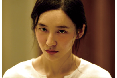 パク・ジヒョン「多くを隠すキャラクター」『秘顔-ひがん-』色香を纏う本編映像解禁 画像