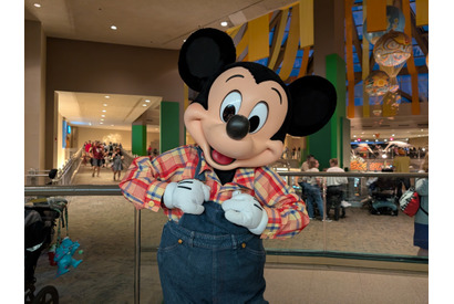 【海外ディズニー】ミッキーがごあいさつ！エプコットの人気レストランを体験　フロリダ WDW 画像