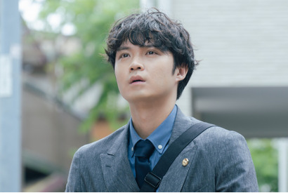 磯村勇斗“健治”のカルチャーショックに視聴者から反響集まる「僕達はまだその星の校則を知らない」 画像