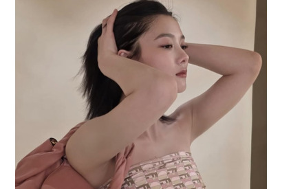 『トンイ』名子役キム・ユジョン、 スカーフトップで魅せた大人の色香…「少女だった彼女はどこへ？」【PHOTO】 画像