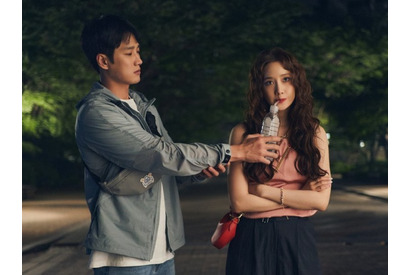 アン・ボヒョン、『悪魔が引っ越してきた』では“大型犬系男子”の魅力全開…ユナとの体格差にも注目 画像