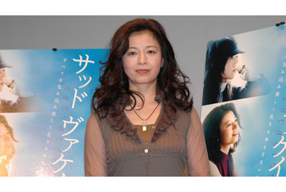 石田えり本音トーク全開！　“邪悪な女”と“理想の母親”どちらに見える？　 画像