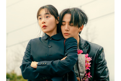 2PMジュノが立ったまま居眠り…新作ドラマの“ちょっと変わった”出会いの場面公開！ 画像